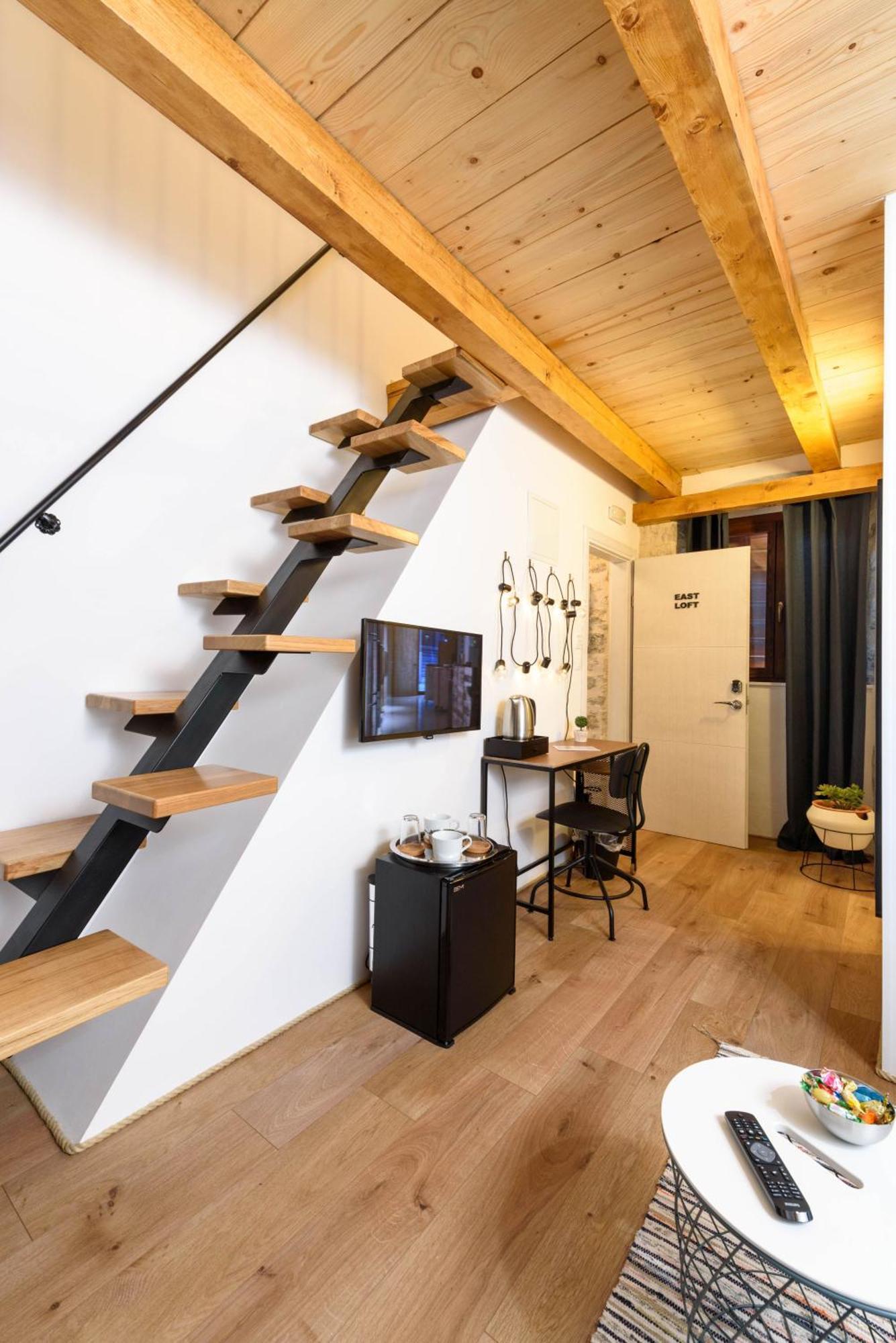 Apartments & Rooms Tiramola - Old Town Trogir Room photo