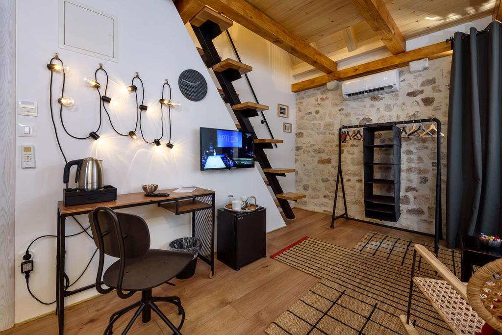 Apartments & Rooms Tiramola - Old Town Trogir Exterior photo